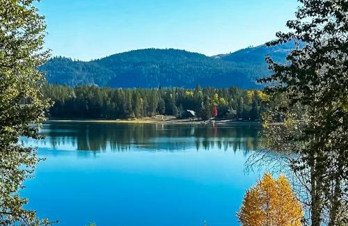 Sandpoint Haus | The River House