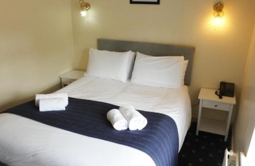 Monmouth Hotel | The Riverside Hotel