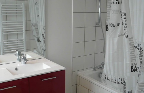 Monnet-la-Ville Hütte | Das Roc Gîte Jura für 8 Personen