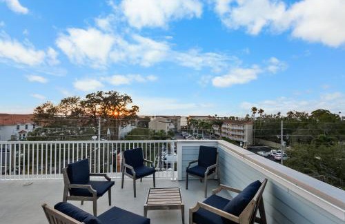 Dunedin Haus | The Rooftop of Dunedin