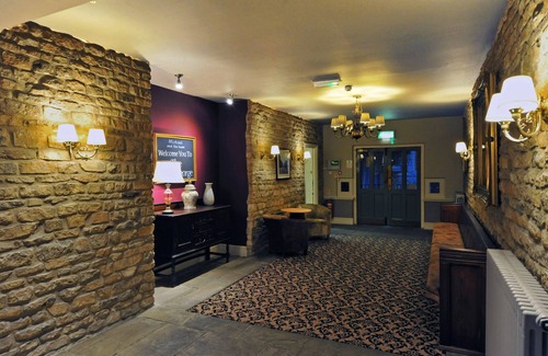 Birdlip Hotel | The Royal George Birdlip by Greene King Inns