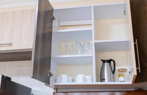 Kitengela Wohnung | The Royal Residence : Kifaru (Rhino)