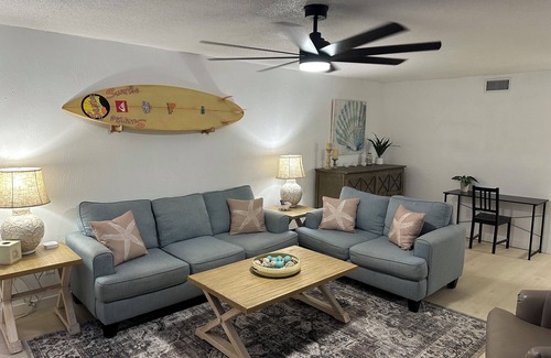 Port Orange Haus | The Salty Sandcastle / POOL / GAME ROOM / 3 bedroom / 3 miles to the beach