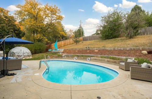 Scenic Heights Haus | The Santorini Retreat Pool Hot Tub Game Room