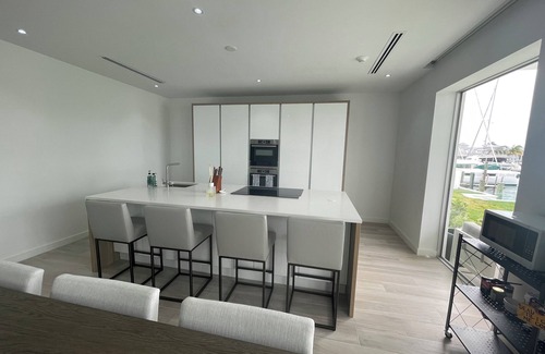 Palm Cay Eigentumswohnung | The Seashell Condo
