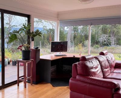 Tinderbox Haus | The Seaside Escape- Cozy 2BR by the sea