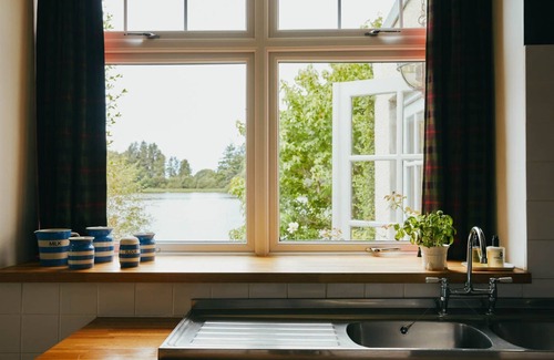 Elgin Villa | The Secret Loch - Sechs Schlafzimmer Villa, Schläft 12