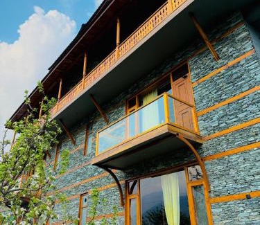Jagatsukh Haus | The Shaurn Hotel & Resort
