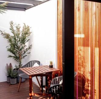 Hobart Central Business District Villa | The Shed