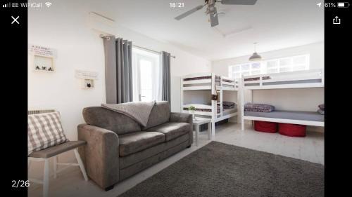 Merthyr Tydfil Bed & Breakfast | The Shed