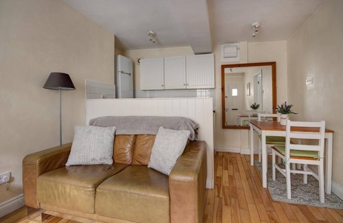 Cirencester Wohnung | The Shop Cotswold Apartment Sleeps 2
