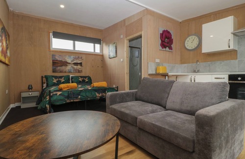 St. Brides Netherwent Hütte | The Snug