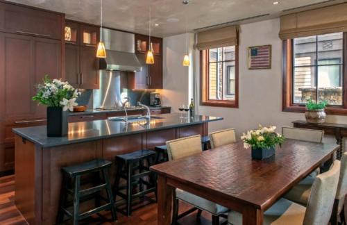 Vail Wohnung | The Solaris Residences In Vail Village - 3 Bedroom Luxury Residence