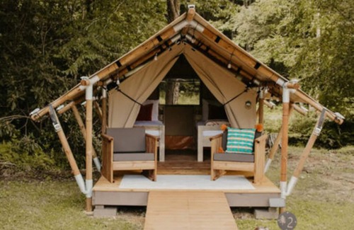 Flag Pond Kabine | The Sorrell Unit 2 - Glamping Retro