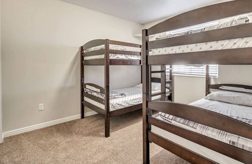 South Ogden Haus | The South Ogden House - Amazing Ski Base