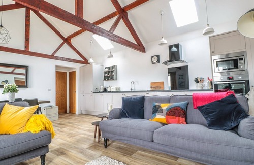 Berkeley Hütte | The Stable