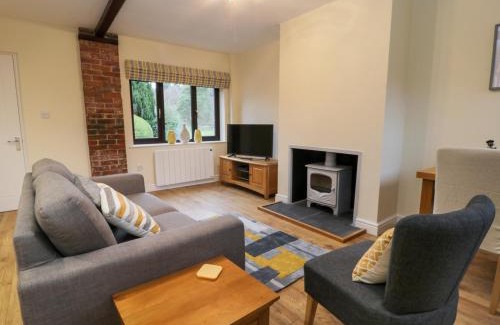 Storwood Haus | The Stable