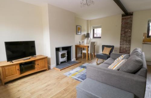 Storwood Haus | The Stable