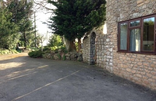 Easton Wohnung | Apartment-Luxus-Ensuite Dusche-Blick auf die Landschaft-The Stables