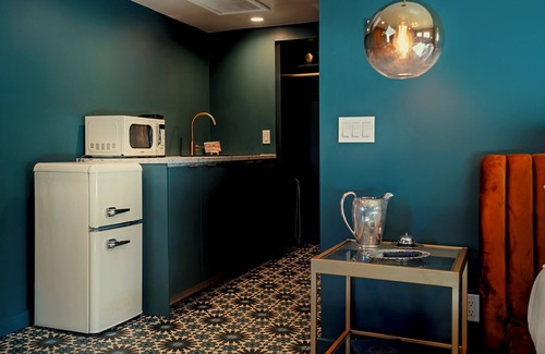 Tahquitz River Estates Hotel | The Stardust Hotel