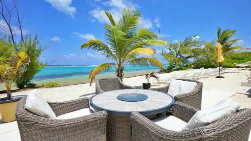 Colliers Bay Haus | The Starfish at Cottages