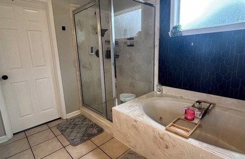 Horn Lake Haus | The StayHaus, Relax in this stylish home!