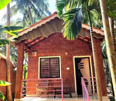 Hireguthi Wohnung | The stone cabin