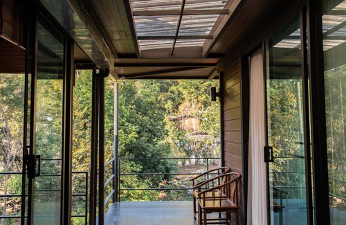 Mae On Haus | The Stream House - Private House