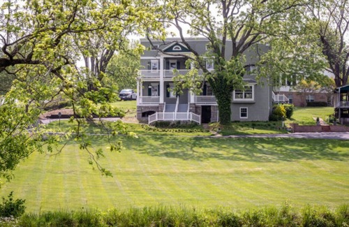 Harrisonburg Wohnung | The Sugar Maple - Suite