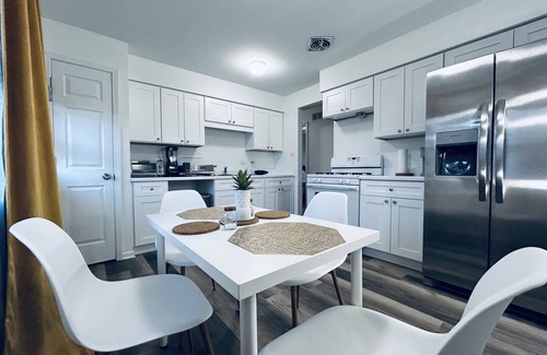 Willowbrook Haus | The Sunny Side House