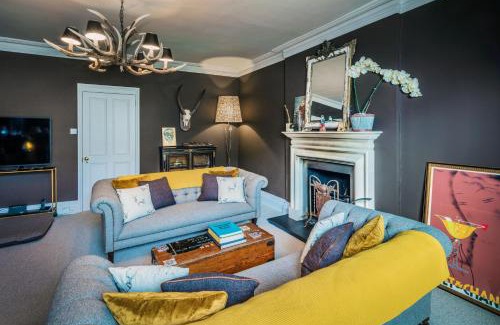 Tetbury Haus | The Surveyor's House Tetbury