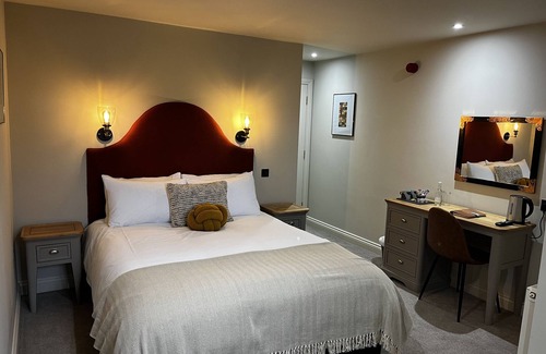 Eynsham Bed & Breakfast | The Talbot Inn