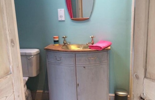 Middleyard Haus | The Teasel Loft