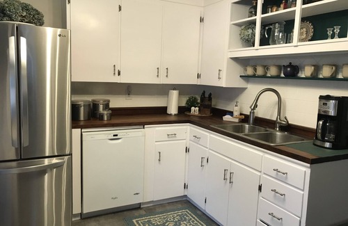 Chardon Haus | The Thistle House off Chardon Square