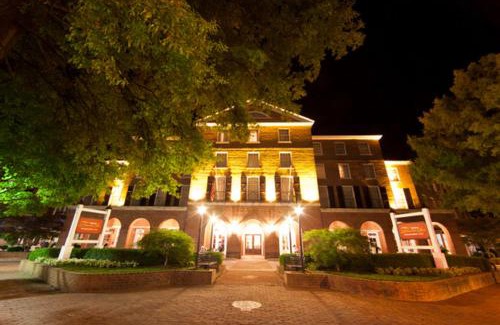 Easton Hotel | The Tidewater Inn