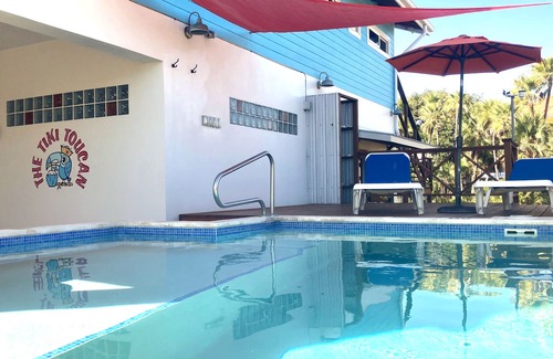 Placencia Wohnung | The Tiki Toucan Tropical Suite + Private Pool