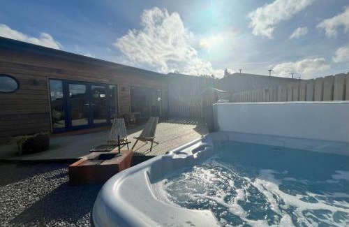 Rhayader Haus | The Tin Shed