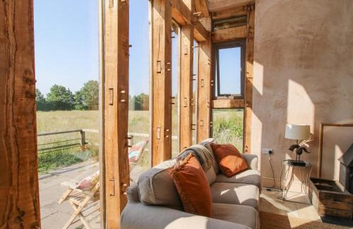 Wollerton Haus | The Tractor Shed