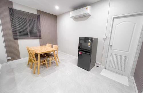 Non Sung Wohnung | The Triple P Place เดอะ​ทริปเปิลพีเพลส