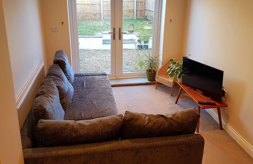 Bourton Haus | Das hässliche Entlein! Ideal für Paare oder Familien