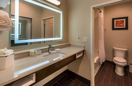 Northwest Reno Haus | The Ultimate Getaway Awaits w/ Top Amenities!