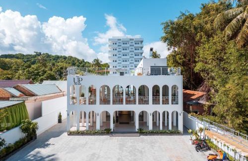 Cua Lap Hotel | The Up Hotel Phu Quoc Island - The Poolside Escape