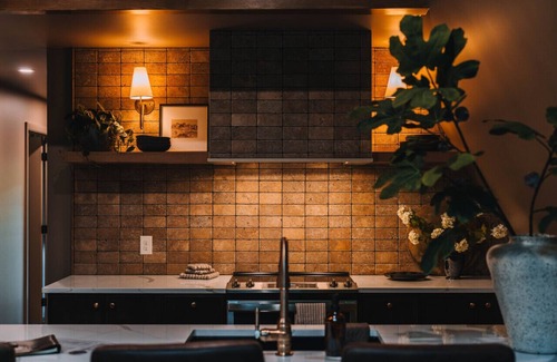 New Philadelphia Kabine | The UtopiA @ Paradise Lake