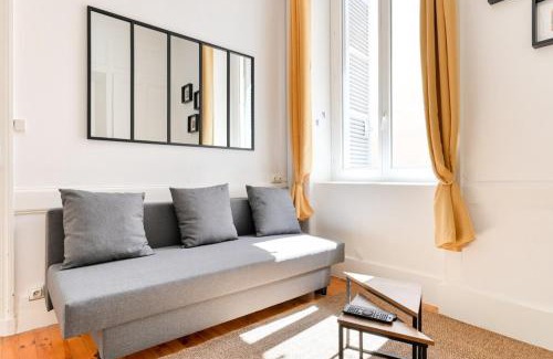 Gorge de Loup Wohnung | The Valmy Retreat Peaceful & Private Terrace