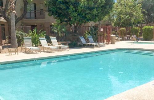 Paradise Valley Village Wohnung | The Village at Stone Creek Unit 130