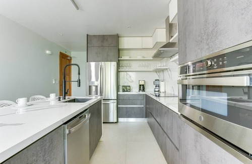 Cocoplum Eigentumswohnung | The Villas at Cocoplum 'Ocelot' Apartment 122