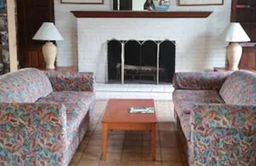 Huntington Hotel | The Virginia Lodge