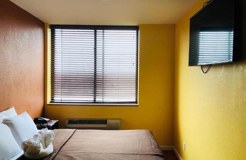 Brooklyn Hotel | The Vue Express @ 39th Street