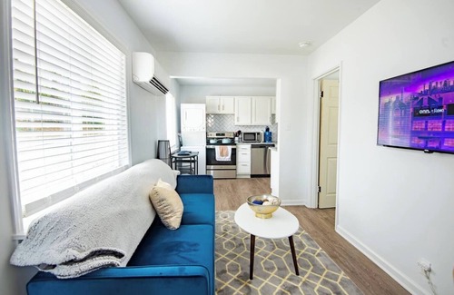 Five Points South Eigentumswohnung | The Vulcan Hexaplex - 6 Private Units/WiFi/Parking