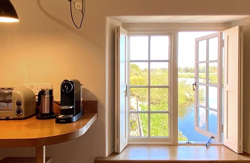 Burnham Overy Staithe Haus | The Water Mill Race in Burnham Overy Staithe